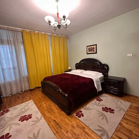 Sophia Daily 2 Apartment